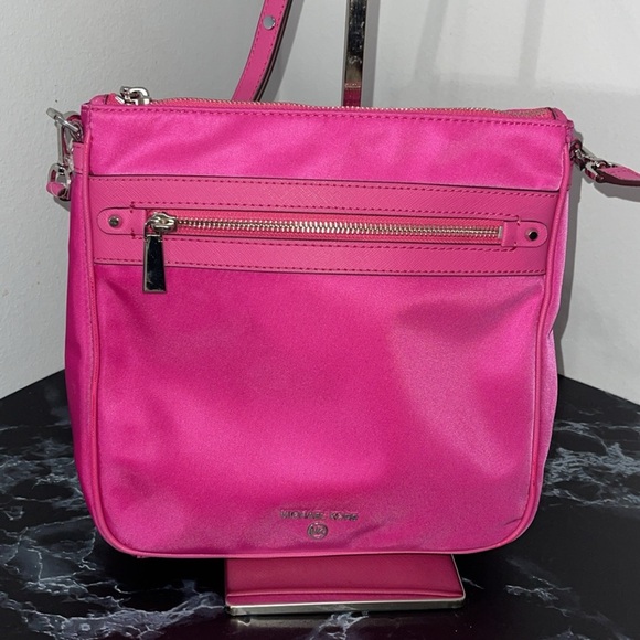 MICHAEL KORS Bag Jet Set Nylon Hot Pink Gabardine Messenger Crossbody AUTHENTIC - Picture 5 of 15